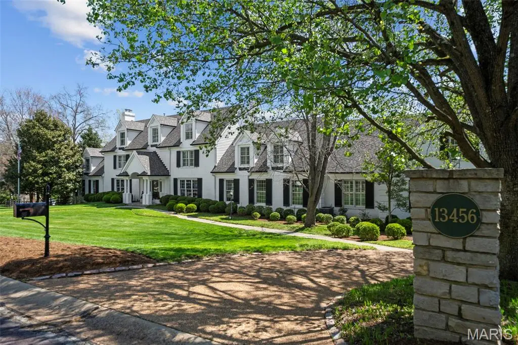 13456 Thornhill Drive, Missouri River, MO 63131 - #1