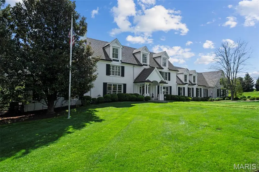 13456 Thornhill Drive, Missouri River, MO 63131 - #2