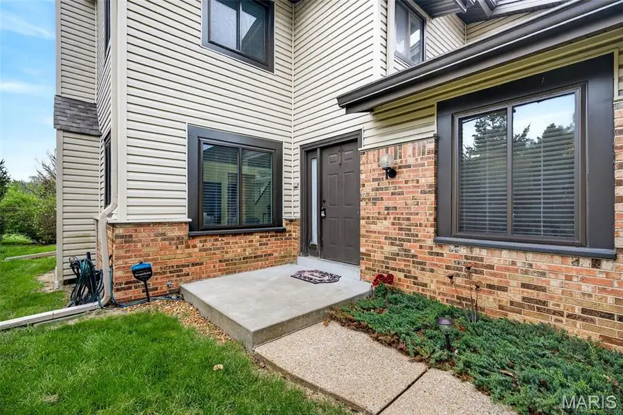 11500 Northbrook Way, Saint Louis, MO 63146 - #3