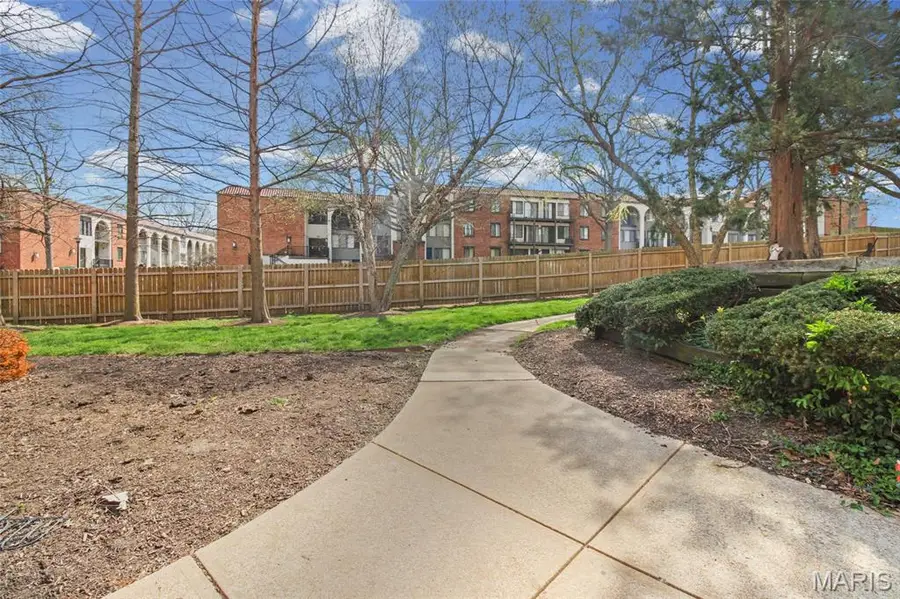 13453 Coliseum Drive #F, Chesterfield, MO 63017 - #2