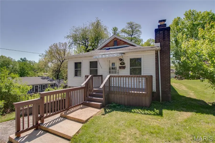 225 Mounier Street, Alton, IL 62002 - #2