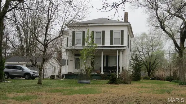 500 S 9th Street, Wood River, IL 62095