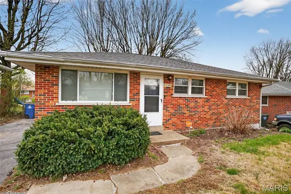 1146 Reale Avenue, St John, MO 63138