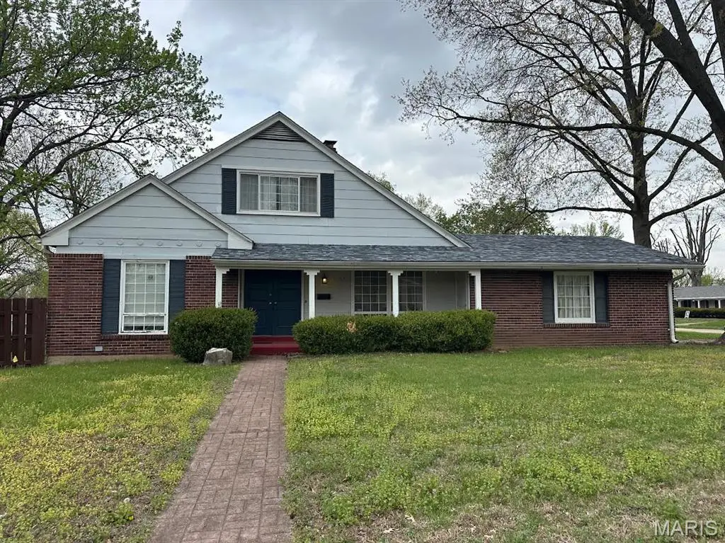 3725 Helmkampf Drive, Florissant, MO 63033 - #1