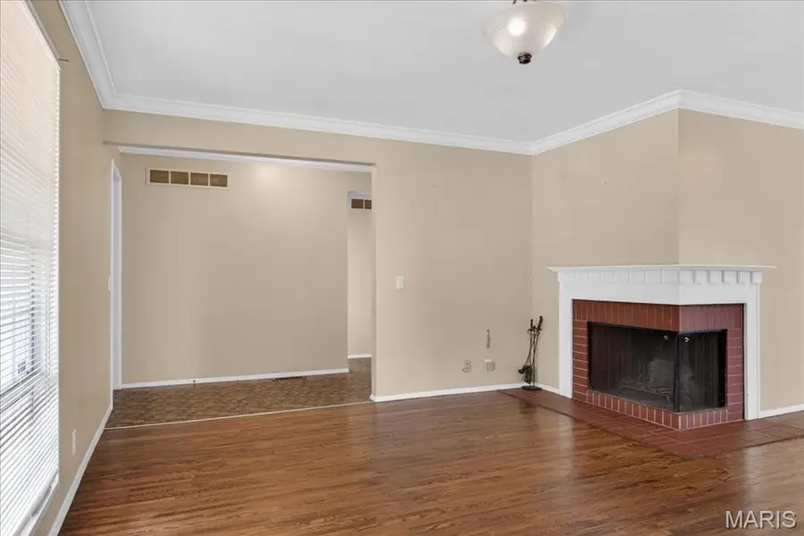 3725 Helmkampf Drive, Florissant, MO 63033 - #3