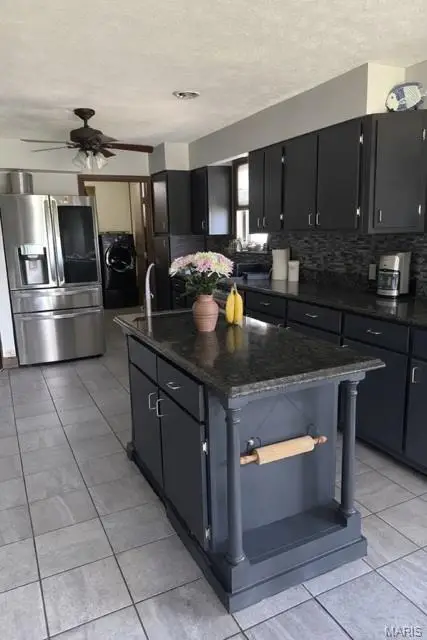 106 W 4th Street, Hoffman, IL 62250 - #3