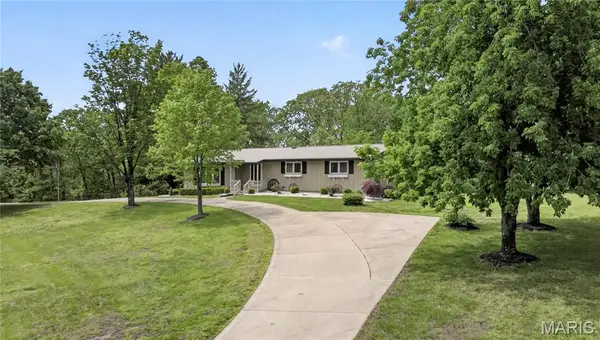 1001 Terry Road, Augusta, MO 63332