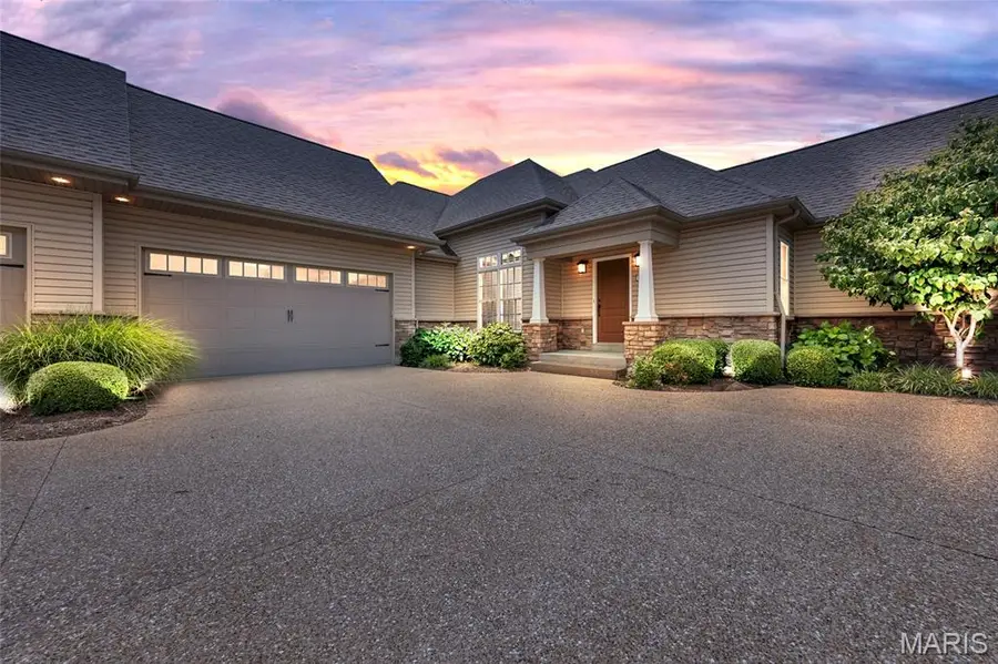 1266 Harmony Lake Drive, Saint Peters, MO 63376 - #2