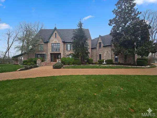 16925 Lewis Spring Farms Road, St Louis, MO 63005