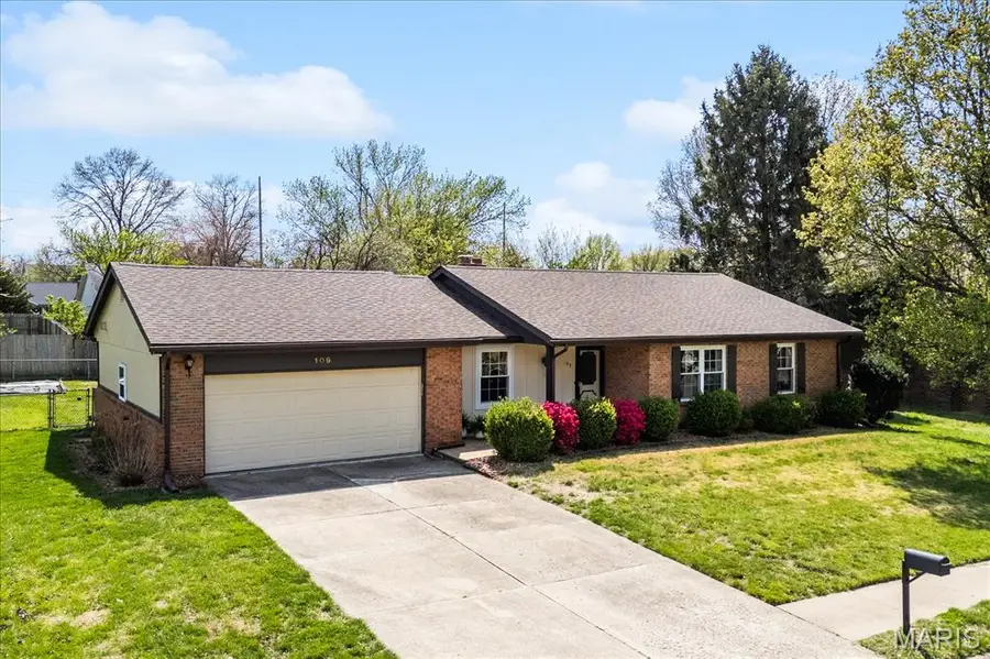 109 Pierce Boulevard, Ofallon, IL 62269 - #2