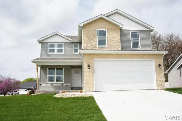 3160 Birmingham Drive, Glen Carbon, IL 62034