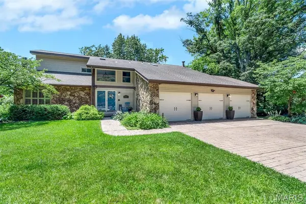 320 Jubaka Drive, Fairview Heights, IL 62208
