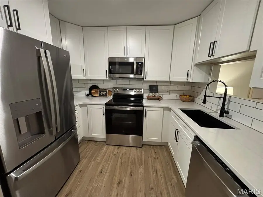 1756 Pineberry Court, Saint Louis, MO 63146 - #3