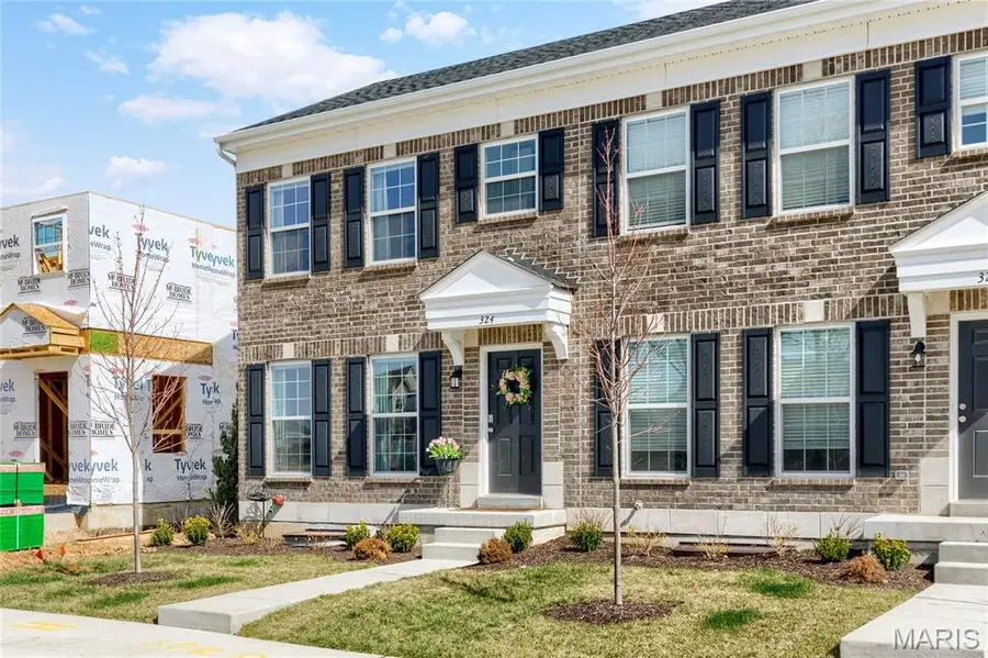 324 Fall Harvest Parkway, Wentzville, MO 63385 - #2
