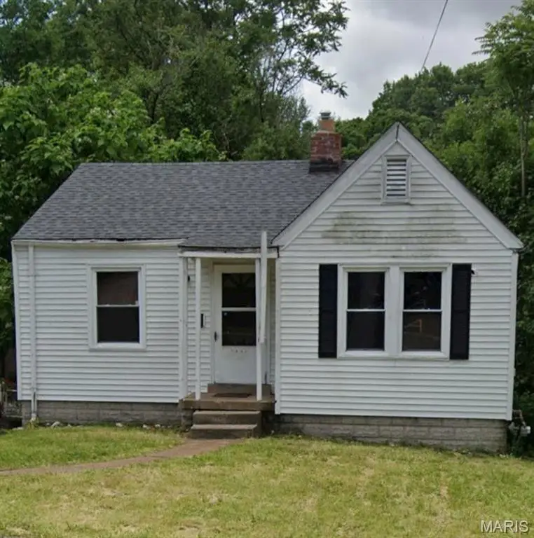 7042 Garesche, Jennings, MO 63136 - #1