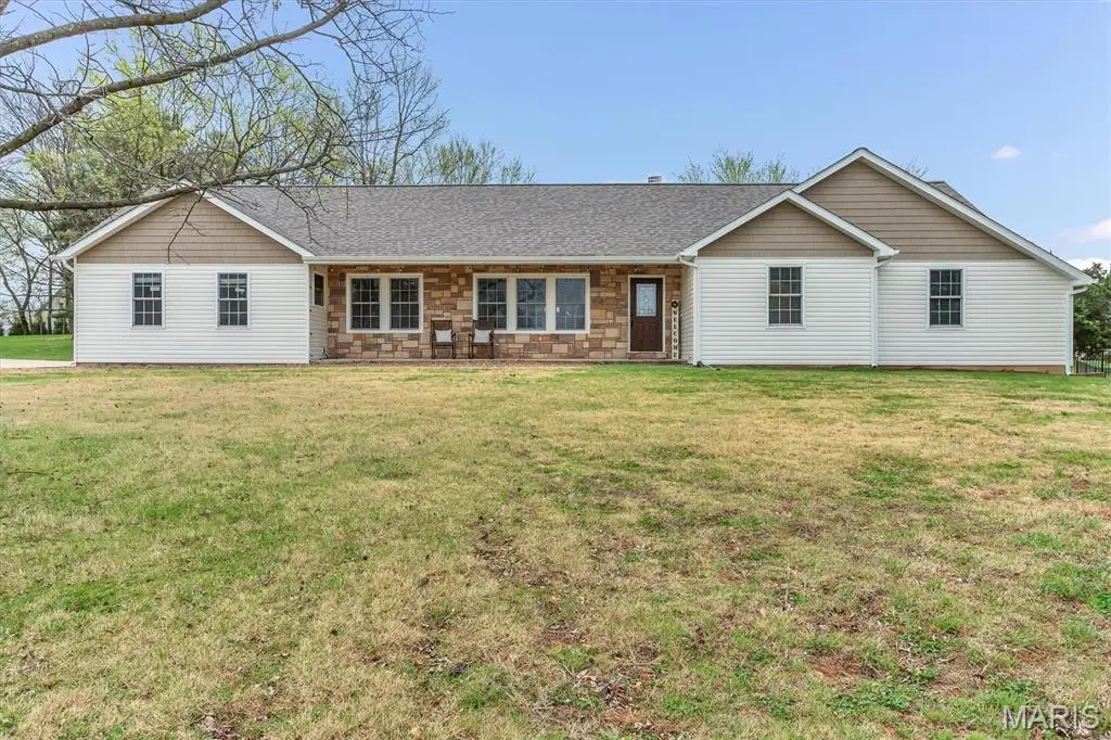 21 Oak Knoll Drive, Saint Charles, MO 63304 - #1