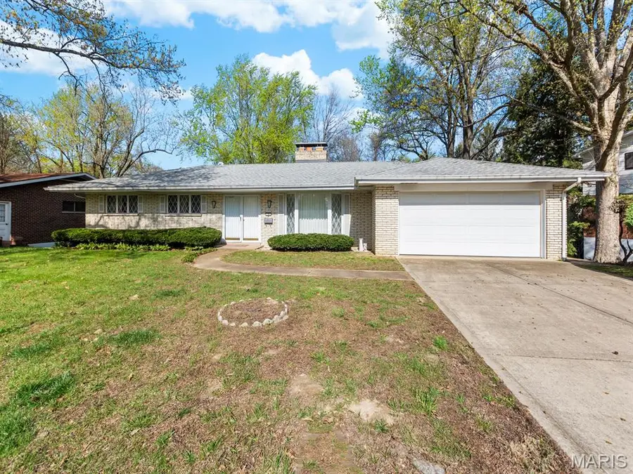 16 Melwood Drive, Belleville, IL 62223 - #2
