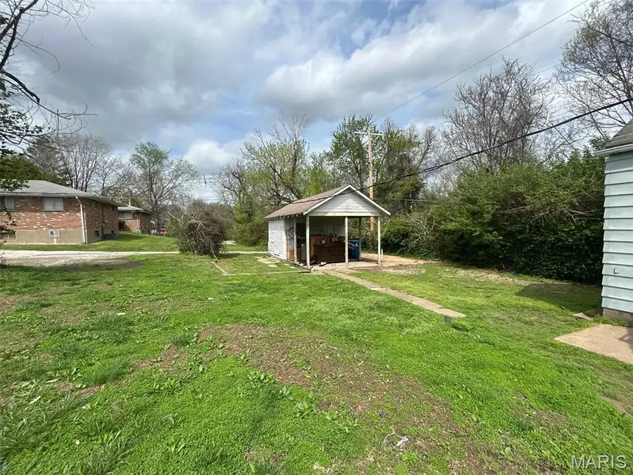 5637 Jennings Station Road, Saint Louis, MO 63136 - #3