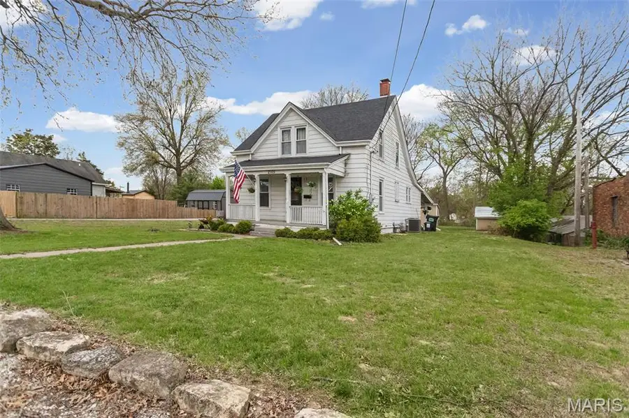 2105 Holland Street, Alton, IL 62002 - #2