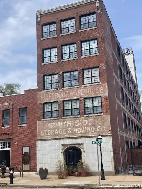 1831 Sidney Street #L, St Louis, MO 63104