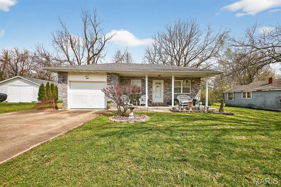 592 Center Avenue, Lebanon, MO 65536 - #2