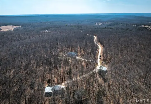 21500 County Road 7670, Newburg, MO 65550