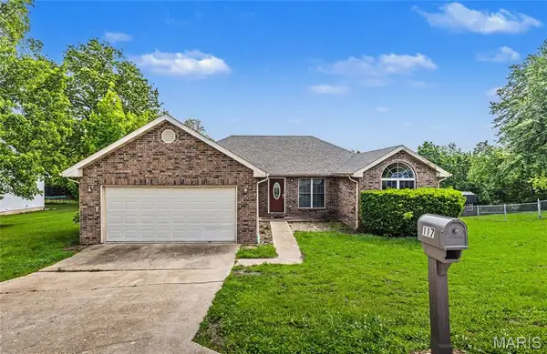 117 Vaughan Avenue, St Robert, MO 65584