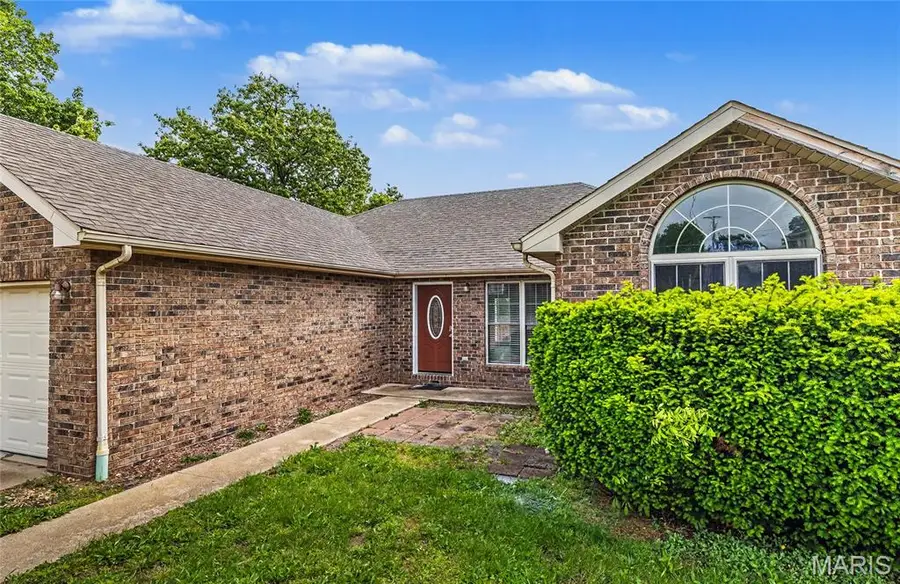 117 Vaughan Avenue, Saint Robert, MO 65584 - #2