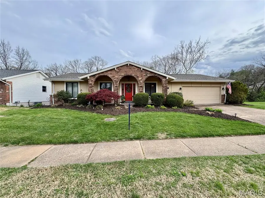 15446 Grantley Drive, Chesterfield, MO 63017 - #2