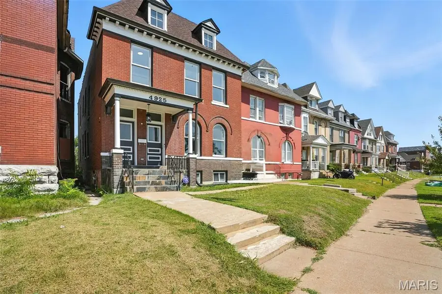 4925 Fountain Avenue, Saint Louis, MO 63113 - #2