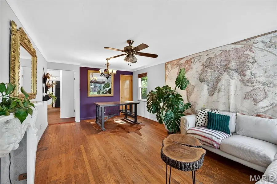 3927 Weber Road, Saint Louis, MO 63123 - #2