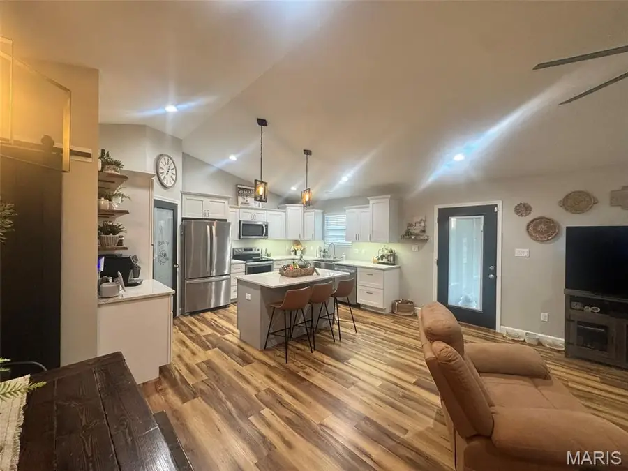 1209 Boone Court, Farmington, MO 63640 - #3