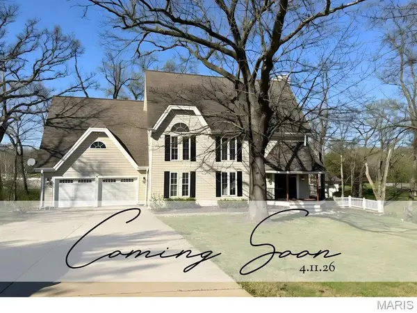 3 Oak Bluff Drive, Lake St Louis, MO 63367