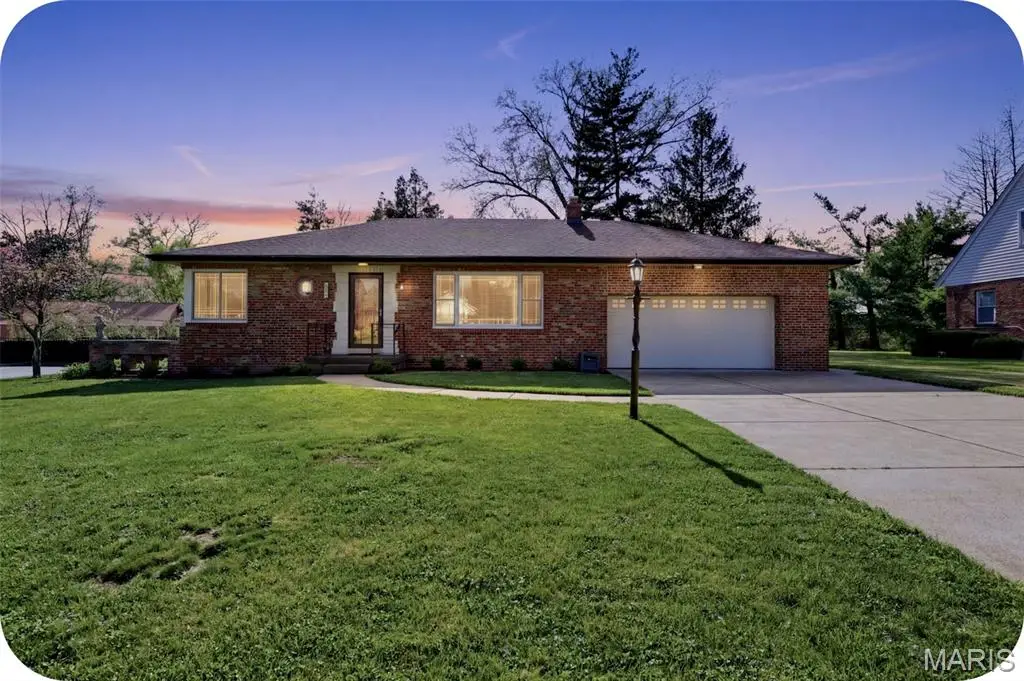 6027 Guilford Place, Saint Louis, MO 63109 - #1