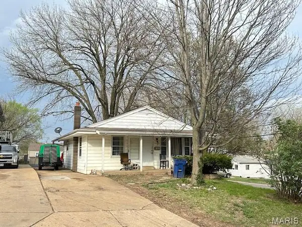 11021 Bernice Avenue, St Ann, MO 63074