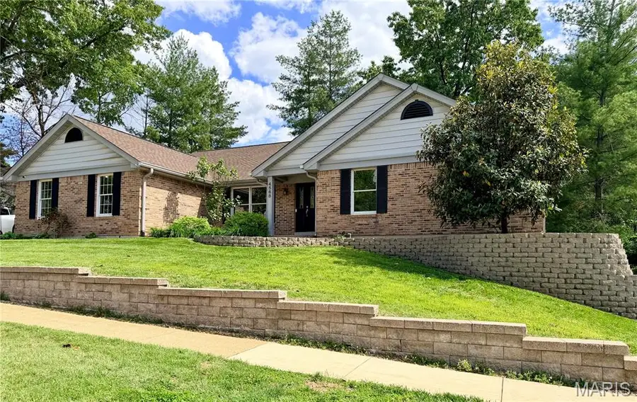 4568 Braungate Drive, Saint Louis, MO 63128 - #3
