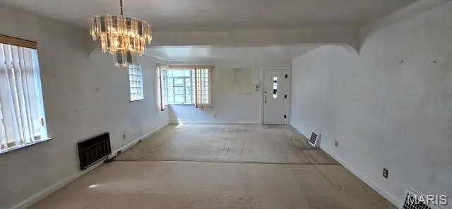 3206 Capehart Drive, Velda Village Hills, MO 63121 - #3