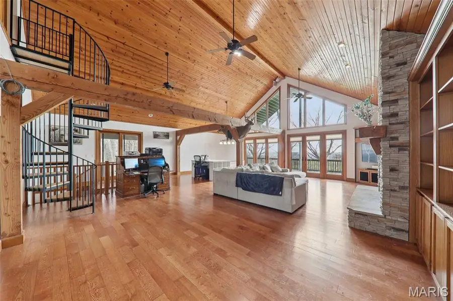 102 E 725 Avenue, Mulberry Grove, IL 62262 - #3