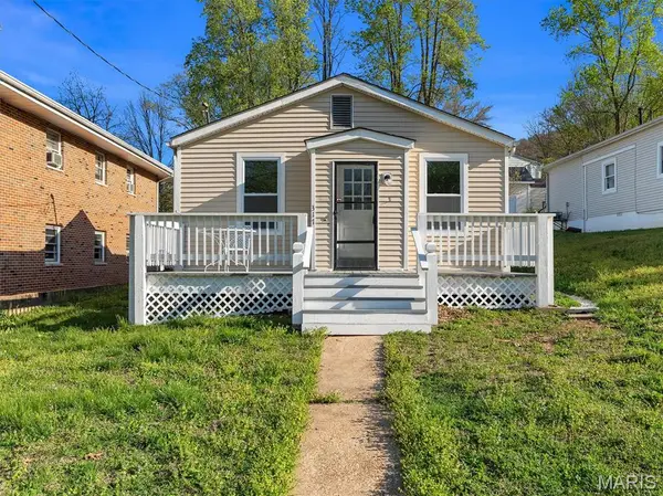 317 E Sand Street, Pacific, MO 63069