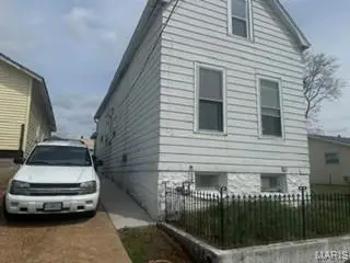 125 E Etta Avenue, Saint Louis, MO 63125 - #2