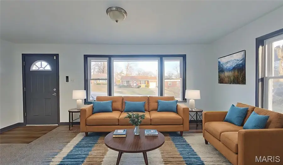 9169 Newby Street, Saint Louis, MO 63137 - #2