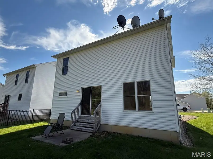 245 New Richmond Drive, Wentzville, MO 63385 - #3