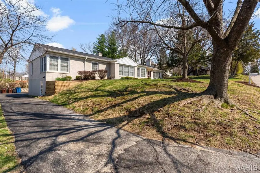 20 Ladel Court, Olivette, MO 63132 - #2