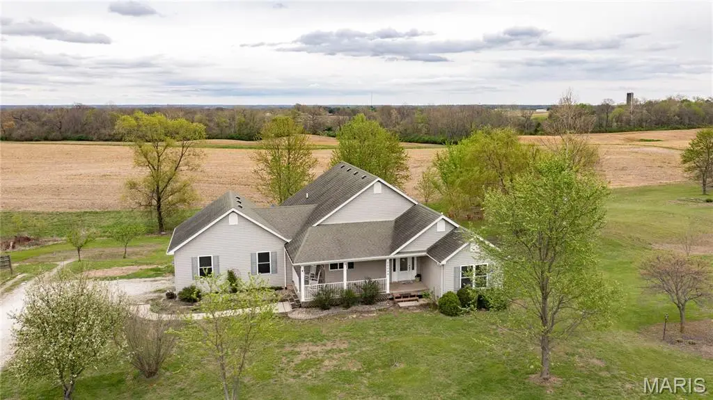 26044 State Highway 3, Dow, IL 62022 - #1