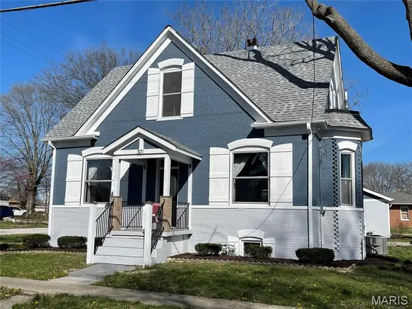 301 S Main Street, Summerfield, IL 62289