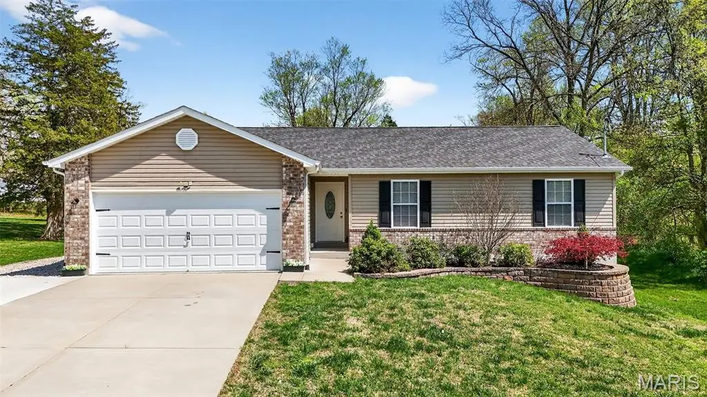 64 David Drive, Saint Charles, MO 63304 - #1