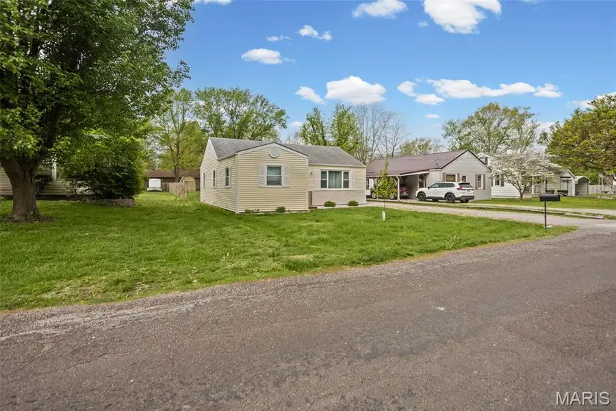 1309 Schilling Avenue, Belleville, IL 62221 - #3