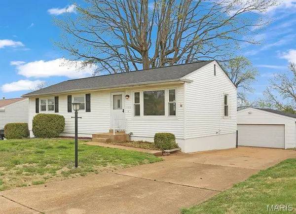 11125 Pine Forest Drive, St Louis, MO 63126