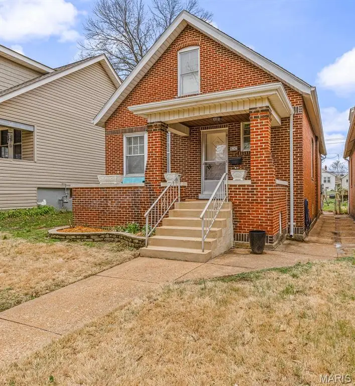 6242 Marmaduke Avenue, Saint Louis, MO 63139 - #2