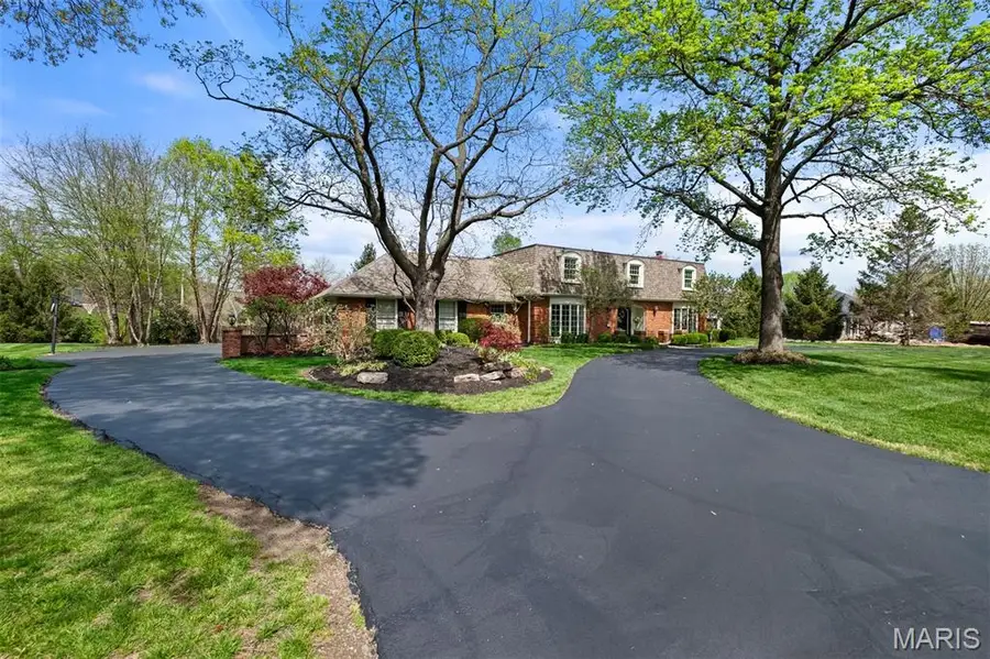 12225 Carberry Place, Missouri River, MO 63131 - #2